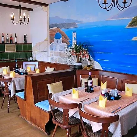 Fogadó Zum Loewen - Restaurant Akropolis Hausach