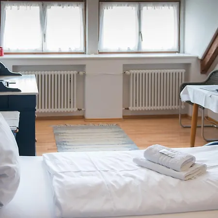 Zum Loewen - Restaurant Akropolis 2* Hausach